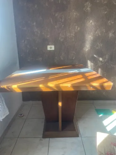 Mesa de Jantar em Madeira