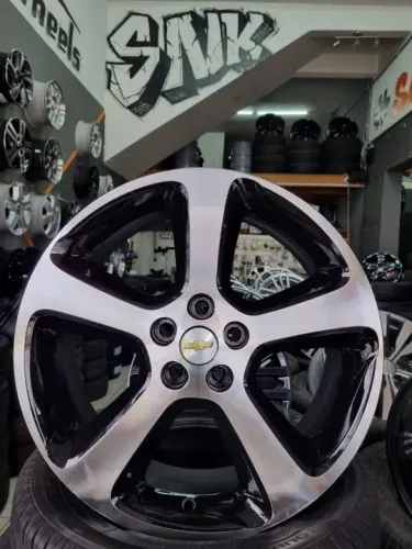 Jogo de rodas usadas aro 18 5x105 Chevrolet Tracker