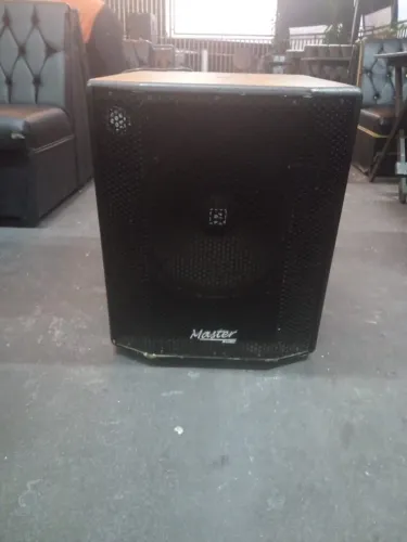 Sub Ativo de 18 Master Falante JBl