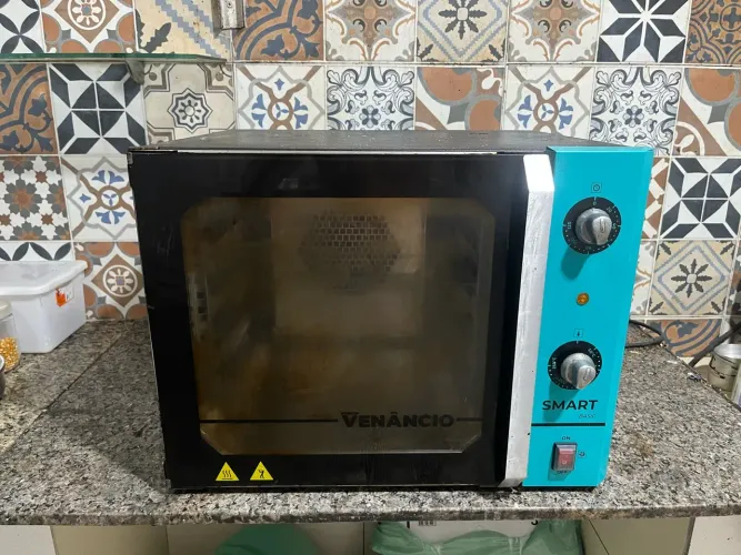 Forno Elétrico Convector (Turbo) Venâncio Smart Basic + 4 Bandejas