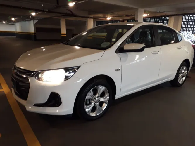 Chevrolet Onix Plus LTZ 1.0 12V TB Flex Aut. 4P 2025