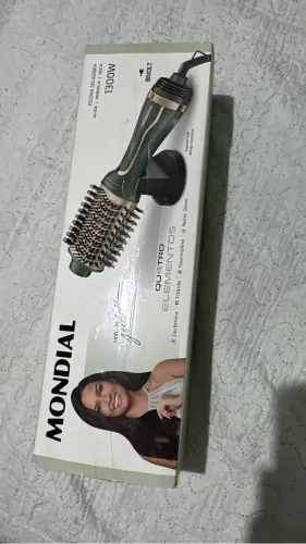 Escova secadora alisa modela e seca 
