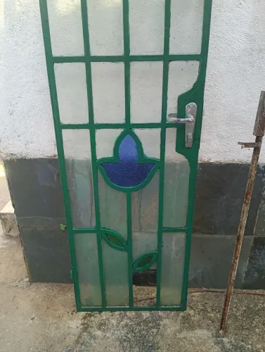 Porta com vidro