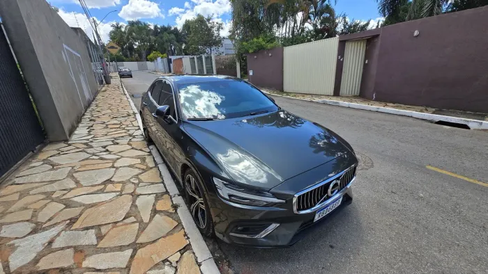 Volvo S60 T-5 Inscription 2.0 254cv 4P 2020