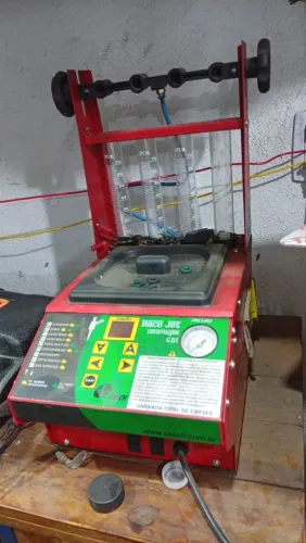 Máquina de limpeza de bico