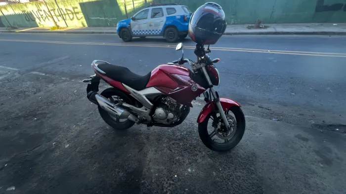 Yamaha Fazer 250 - Muito Conservada - Pronta para Rodar