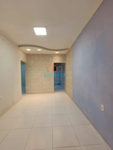 CÓD: 5560. Casa Recém-Reformada no Condomínio Terraços de Rômulo!