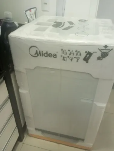 Máquina de lavar roupa 13 kg Midea