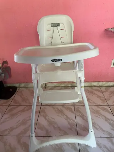 Cadeira de Alimentação Peg- Pérego