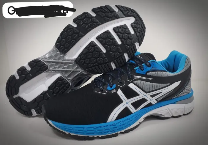 Tênis Asics revelation