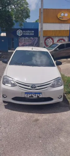 Toyota Etios X 1.3 Flex 16V 5P Mec. 2016