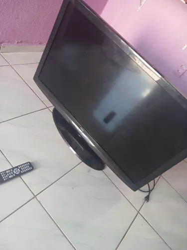 Tv PLASMA AOC 42 ótimo estado precisa conversor,  e monitor tbm 2 entradas HDMI 