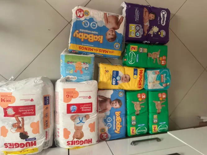 Vende-se fraldas