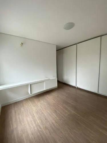 Apartamento com 2 Quartos e 3 banheiros para Alugar, 82 m²