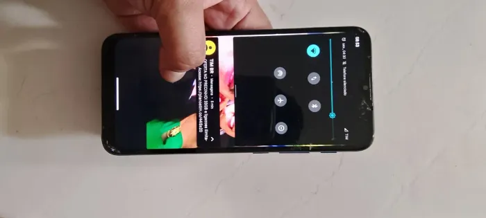 Vemdo celular Motorola onde fusion