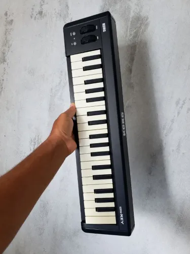 Teclado arranjador korg 37 teclas