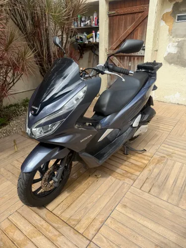 Honda Pcx com APENAS 21.000km