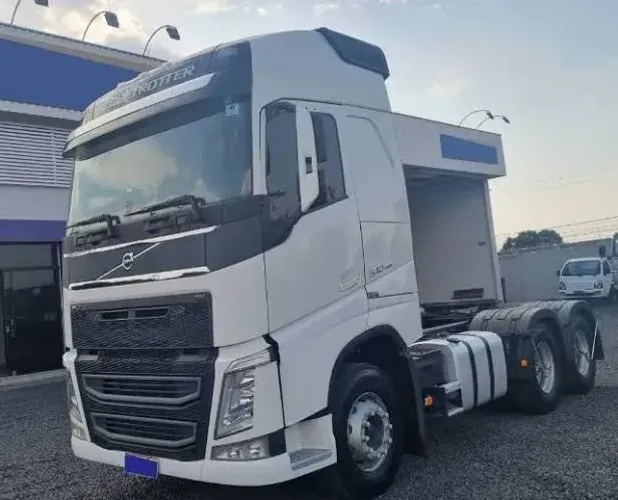 Vendo Volvo fh540 6x2 23/24