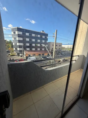Apartamento com varanda no guara 2 atrás do atacadao dia dia