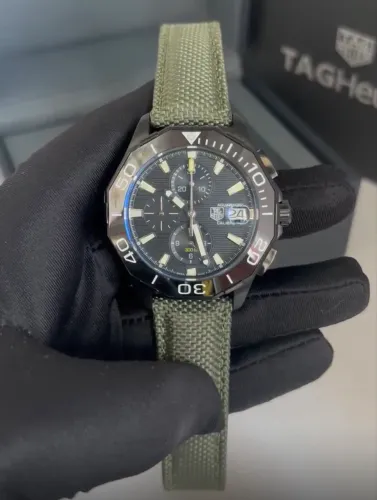 Tag H Aquaracer Preto - Pulseira Verde Nylon - Automático- Vidro Safira - 43mm