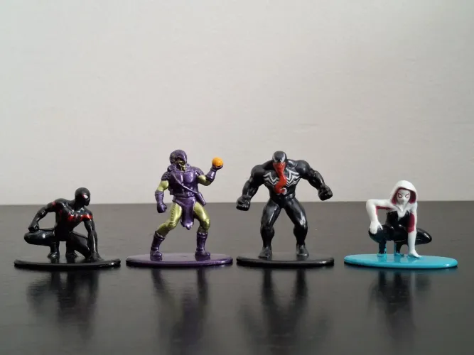 Nano Metalfigs Marvel