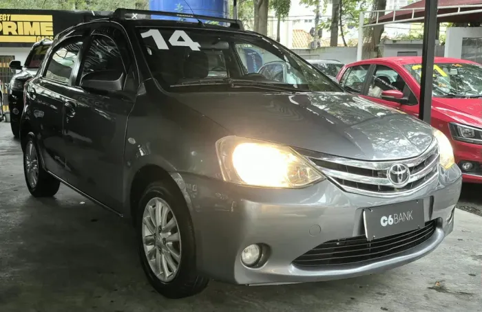 Toyota Etios XLS 1.5 Flex 16V 5P Mec. 2014