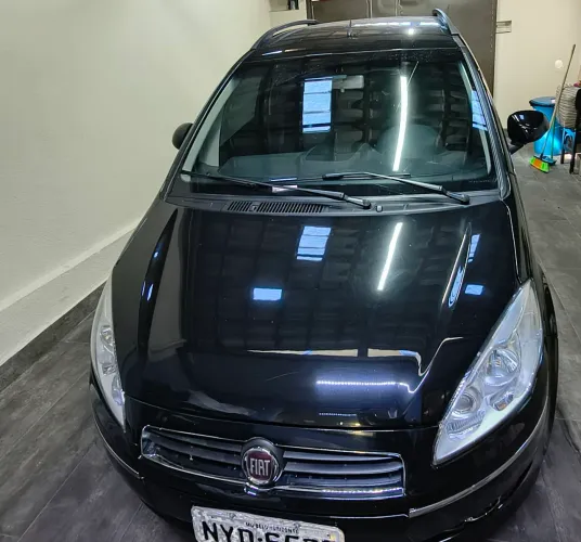Fiat Idea Essence 1.6 Flex 16V 5P 2012