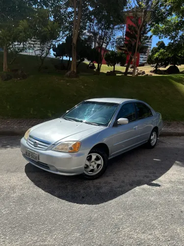 Honda Civic Sedan LX 1.7 16V 115cv Mec. 4P 2003