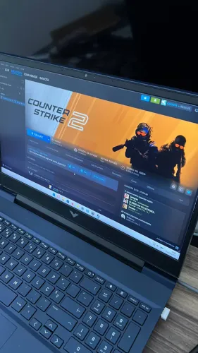 Notebook Gamer HP Victus: RTX 3060 + i5 11400H + 16GB DDR4 + SSD 512GB Tela 15.6 144hz
