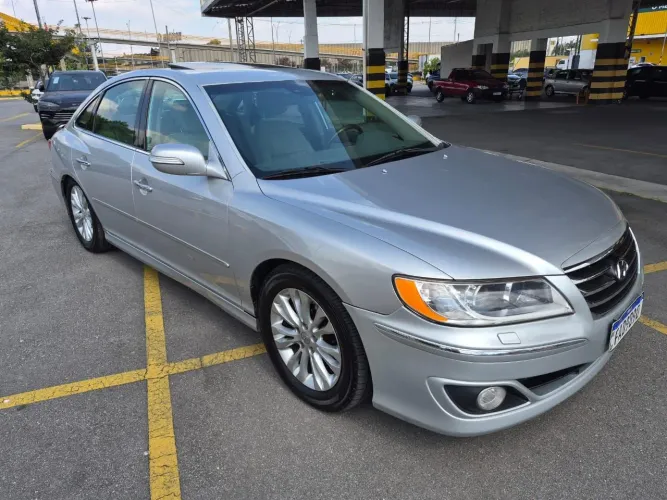 Hyundai Azera GLS 3.3 V6 24V 4P Aut. 2011