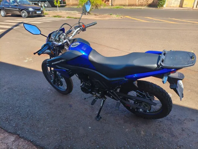 Vendo moto 2026