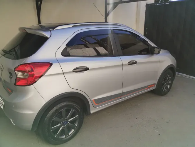 Ford KA Trail 1.5 16V Flex Mec. 5P 2018