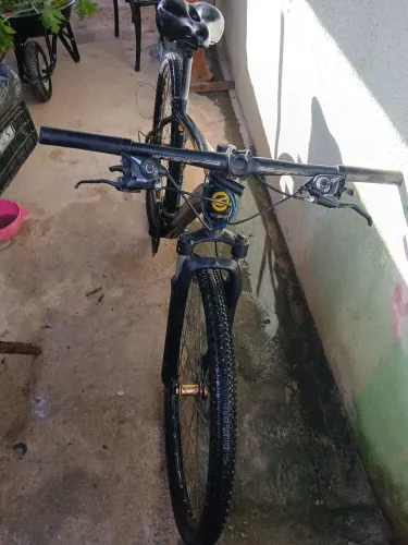 Vende-se bike aro 29 950,00