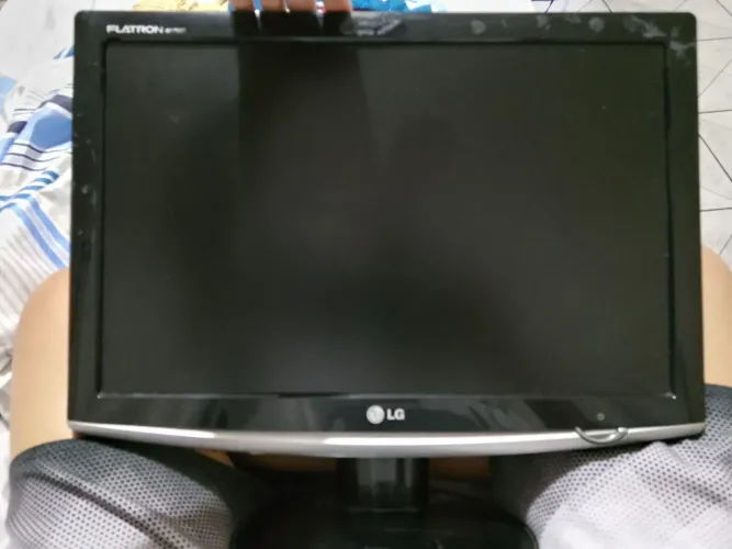 Monitor LG