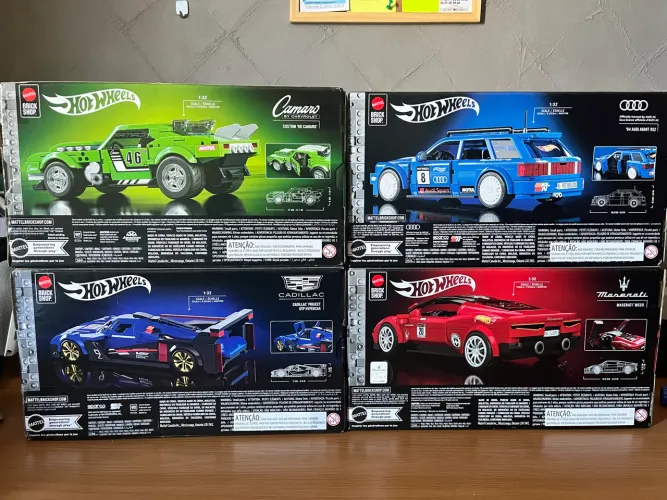 Mattel Brick Shop - 4 modelos (esc 1:32)
