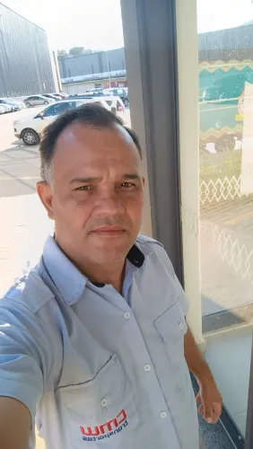 Ofereço meu serviço de motorista cat A/D