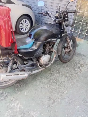 Vendo essa Yamaha 2008