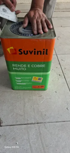 8 litros tinta suvinil Cor broto feijão