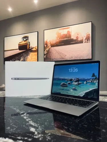 MacBook Air M1 8/256gb IMPECÁVEL