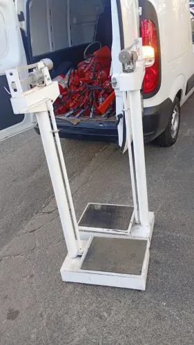 Balança mecânica antropométrica