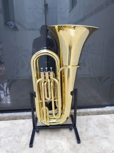 Tuba 3/4 Weril J370 Sib - Laqueada R$ 7.500 - Aceito trocas - Parcelo 21x cartão