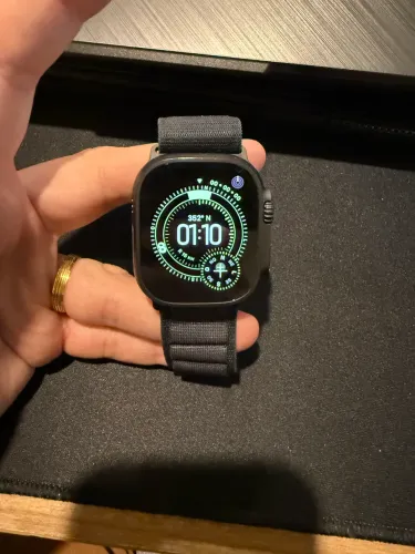 Apple Watch Ultra 2 Black - 96% bateria e Apple Care