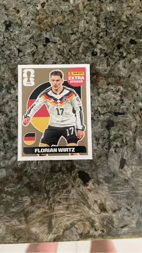 Figurinha Legend-Florian Wirtz-Ouro