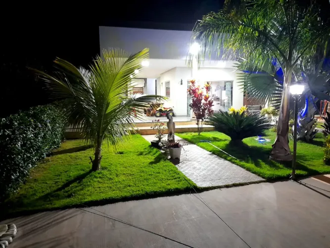 Casa em condomínio no Balneário Bico da Pedra