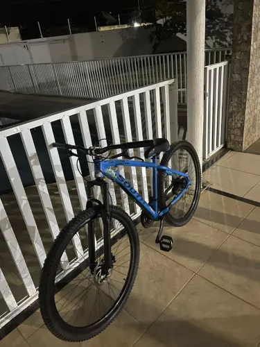 Vende-se south aro 29 em excelente estado pneus novos freio novo mais nova pessoalmente 
