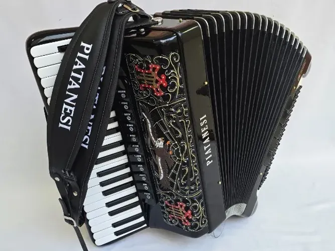 Acordeon 120 Baixos Piatanesi Polifônica Impecável.
