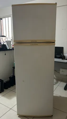 Geladeira ELECTROLUX Double DC 360