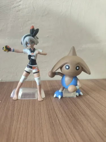 HITMONCHAN E TREINADOR