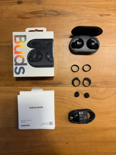 Fone de Ouvido Samsung Galaxy Buds (1a Geração)