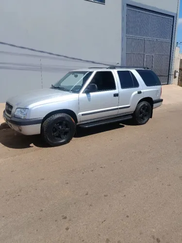 Chevrolet S10 Blazer DLX 2.8 4X4 TB Interc. Diesel 2002